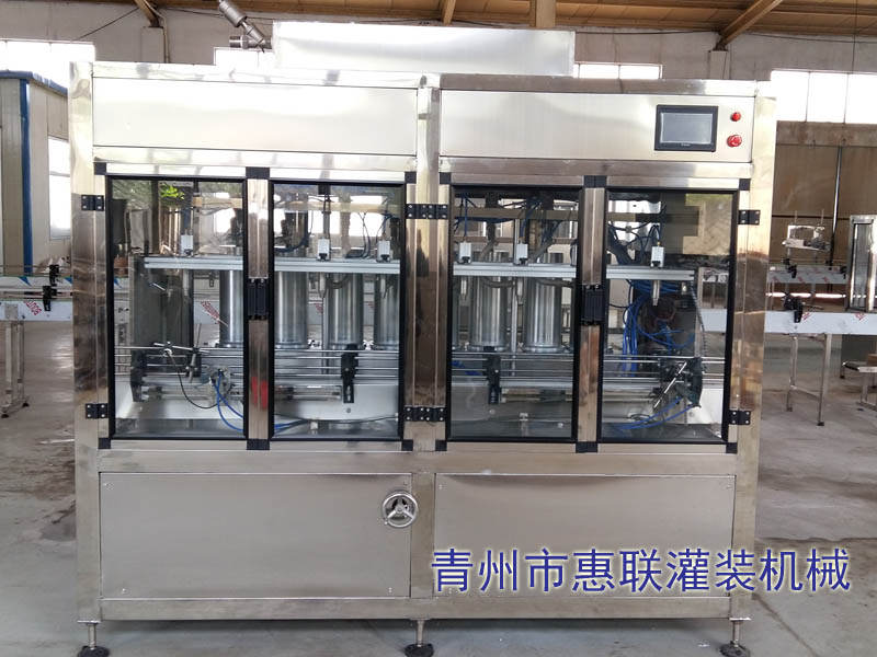 食用油灌裝機在小包裝食用油中的灌裝流程是怎樣的? 食用油灌裝機在小包裝食用油中的灌裝流程是怎樣的?